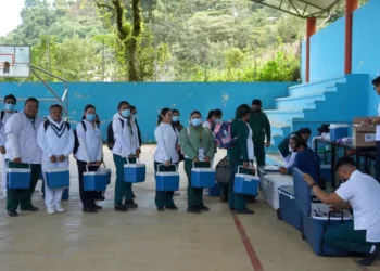 Instalan módulos de vacunación contra sarampión en Chiapas