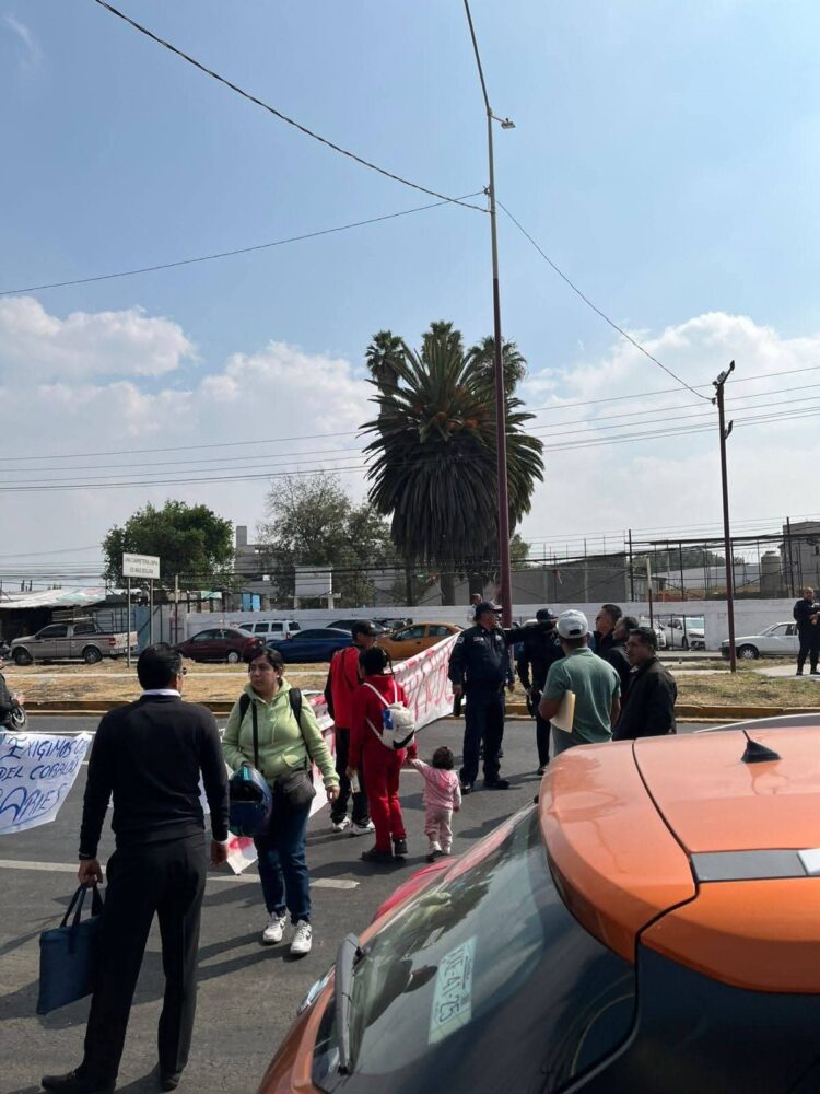 Bloque en la México-Texcoco