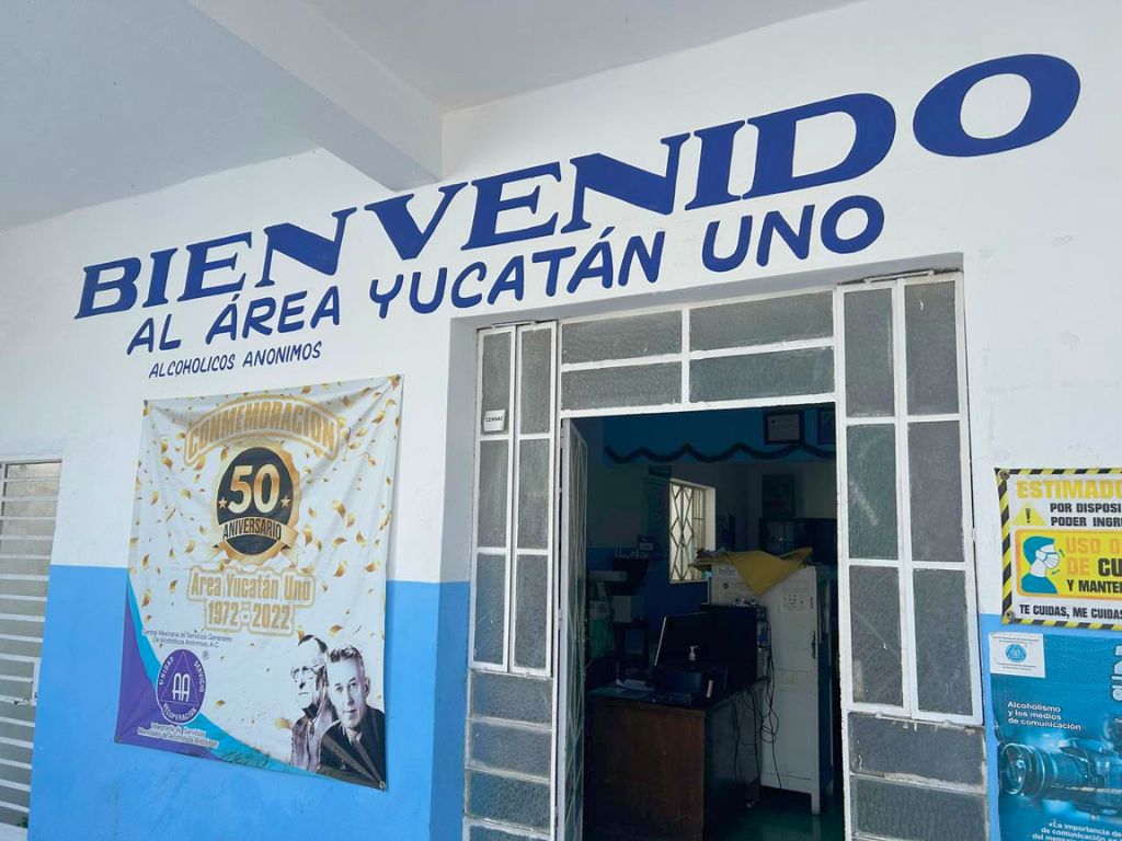 Alcohólicos Anónimos. Esfuerzos por contrarrestar la adicción creciente. 