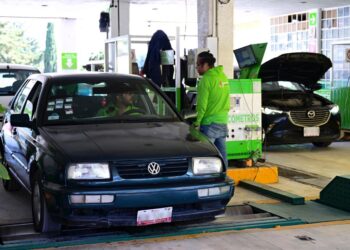 Amplía gobierno mexiquense plazo de verificación para vehículos con placas 9 y 0