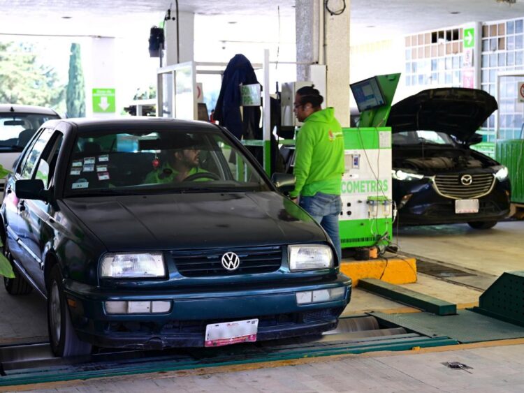 Amplía gobierno mexiquense plazo de verificación para vehículos con placas 9 y 0