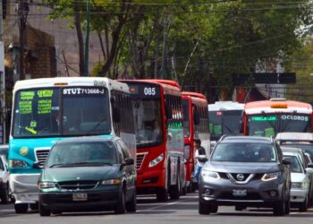 Aplicación del Programa Hoy No Circula en Toluca y Tianguistenco, 12 de enero. AMEXI