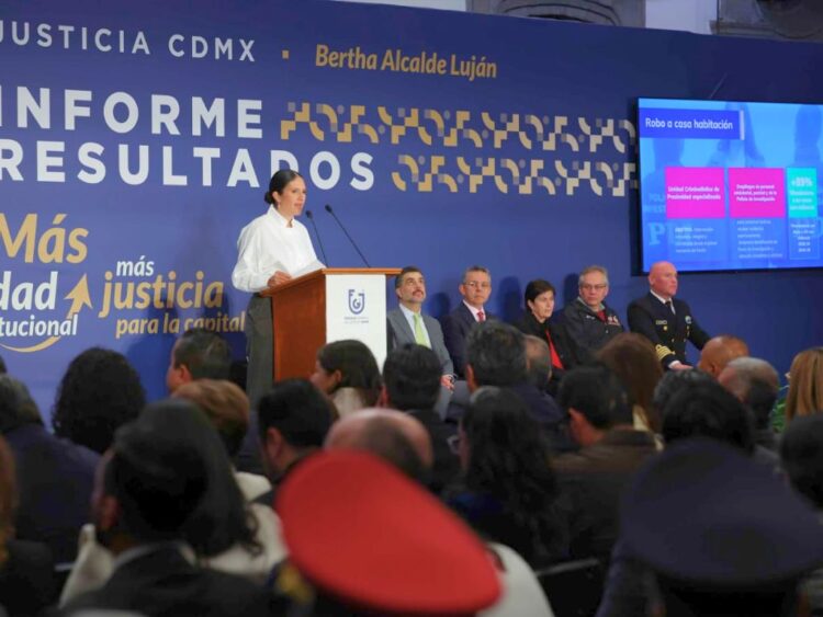 Bertha Alcalde Luján presume en su primer informe menos delitos y más judicializaciones.