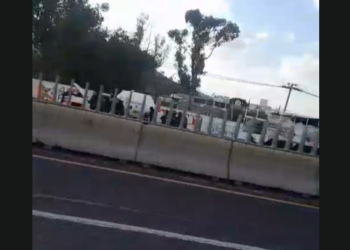 Cierran autopista México-Pachuca por fuga de gas tras choque