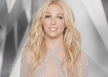 Britney Spears en Baja California Sur durante su reciente visita a México, captada en un entorno discreto y tranquilo que refleja su perfil bajo y búsqueda de calma.