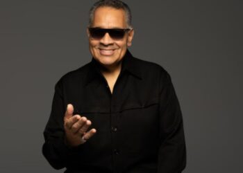 Tito Nieves, ícono de la salsa puertorriqueña, anuncia su producción “50 Años La Historia… Continúa” y su gira internacional 2026.