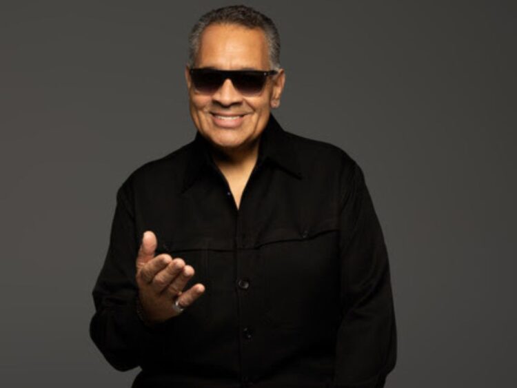 Tito Nieves, ícono de la salsa puertorriqueña, anuncia su producción “50 Años La Historia… Continúa” y su gira internacional 2026.