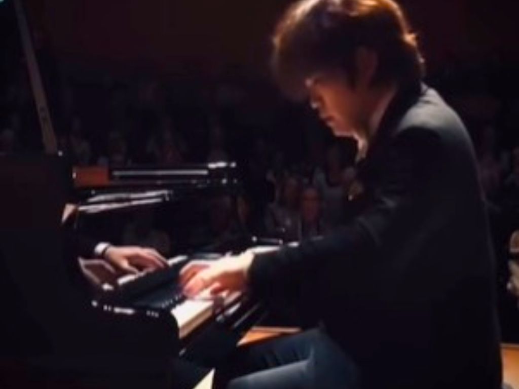 El pianista chino Hao Rao debutó en México como solista invitado de la OSY. AMEXI Foto Jesús Mejía