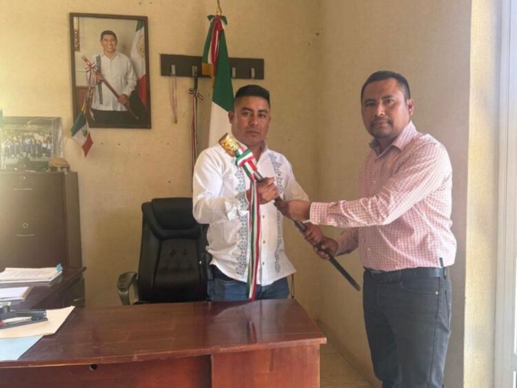 En Oaxaca transcurre la transición pacífica de poderes