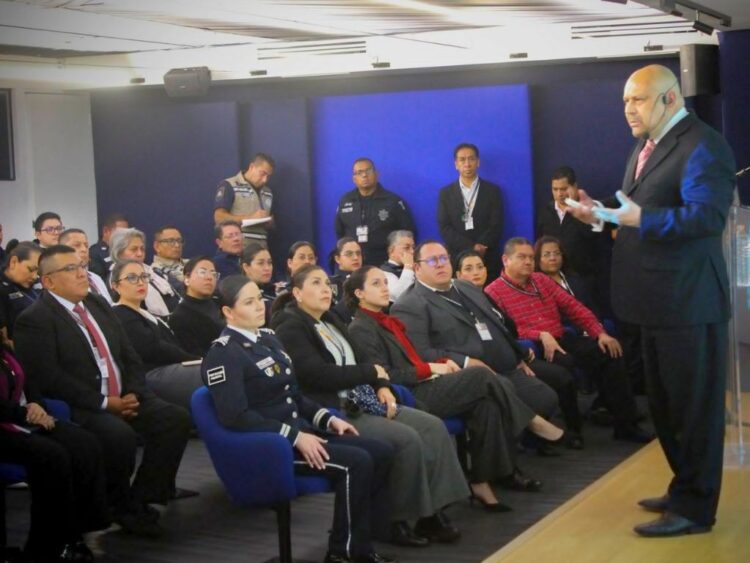 Capacitan a personal del SPF en combate a la delincuencia organizada.