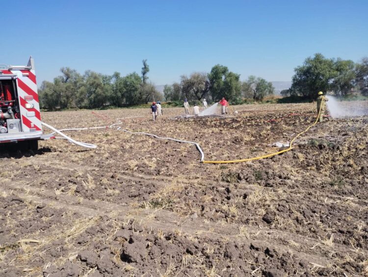 Evacuan escuelas por fuga de combustible en Tlahuelilpan, Hidalgo