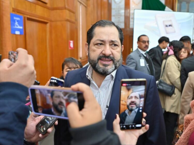 Francisco Vázquez Rodríguez, presidente de la Junta de Coordinación Política del Congreso del Estado de México., presenta la agenda legislativa de Morena en el Edomex.