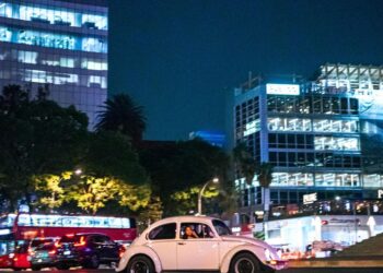 Hoy No Circula del 28 de enero estos son los vehículos con restricciones