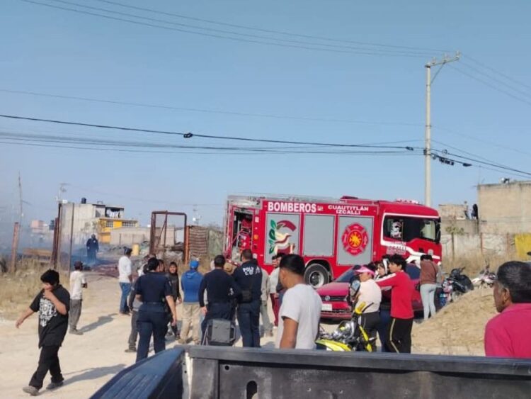 Incendio en recicladora de Los Ailes