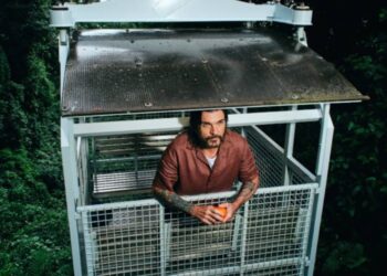 Juanes estrena “Hagamos que”, el nuevo adelanto de su esperado álbum 2026