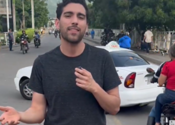 Periodista mexicano denuncia tortura psicológica tras ser detenido en Venezuela