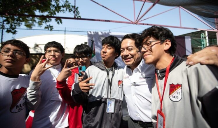 La SEP anuncia 130 nuevos ciberbachilleratos para este año en zonas estratégicas