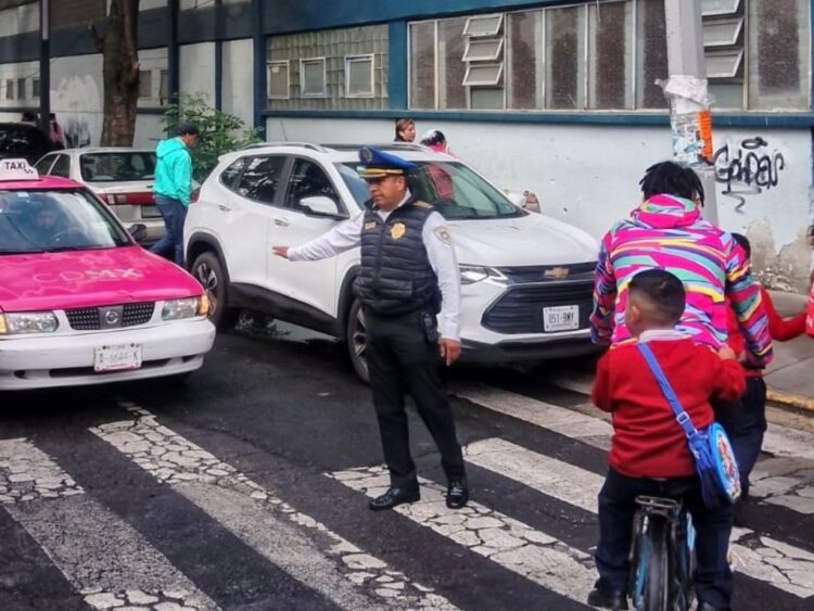 Más de 14 mil efectivos en CdMx para seguridad por regreso a clases