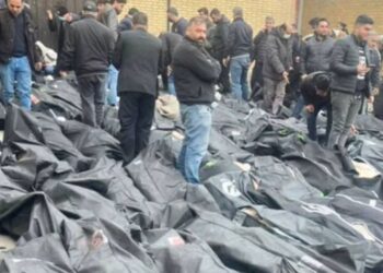 Irán: dos mil muertos en represión a protestas, sigue el apagón digital