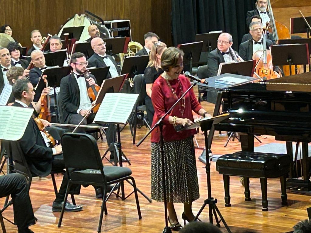 Orquesta Sinfónica de Yucatán. Respaldos.