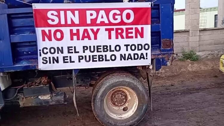 Paralizan rabajadores obras del tren AIFA-Pachuca