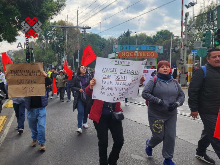 Trabajadores del Colegio de Bachilleres exigen el 30% de aumento salaria o se irán a huelga el 1 de febrero