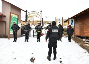 Seguridad del Estado de México refuerza vigilancia para impedir ingreso al Nevado de Toluca