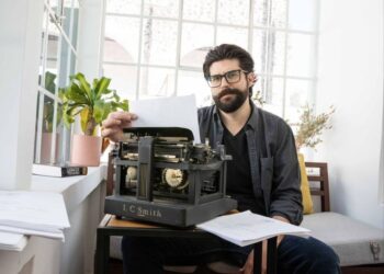 “Sobriedad, me estás matando”, comedia negra de Raúl Ortega