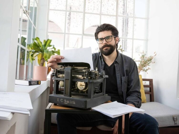 “Sobriedad, me estás matando”, comedia negra de Raúl Ortega