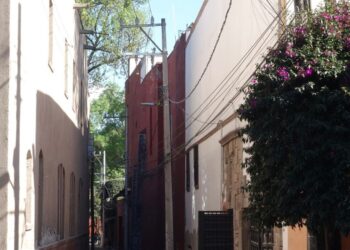 Convocatoria del Concurso de Fotografía UAM 2025 sobre vivienda social y transformaciones del espacio urbano en México.