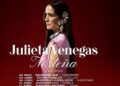 Julieta Venegas en concierto, cantando frente a miles de fans durante una presentación en la Ciudad de México como parte de su gira nacional.