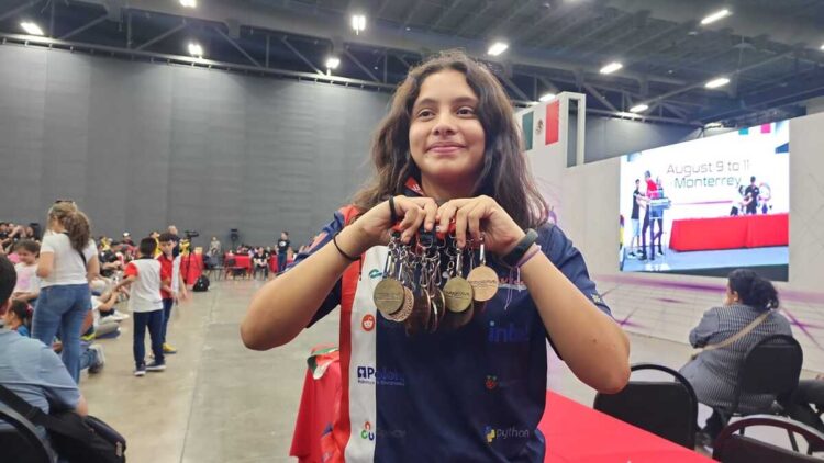 Estos son los proyectos de veracruzana ganadora de Medalla Mundial de Educación