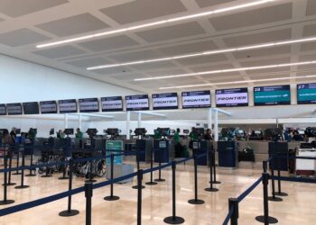 Aeropuerto de Cancún registra caída del 3.5% de pasajeros en 2025