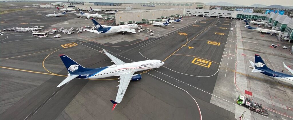 AICM cumple 97 años y anuncia inversión de 8 mil millones para modernización