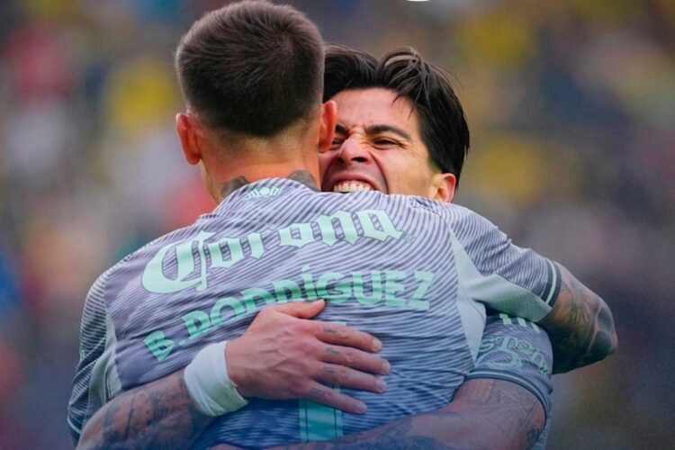 América