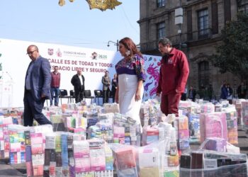 Decomisan vapeadores en el Centro Histórico de la CDMX