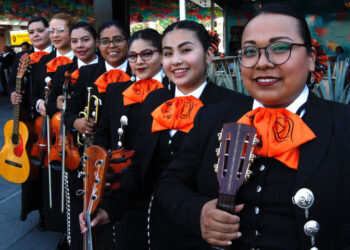 México conmemora el Día Internacional del Mariachi