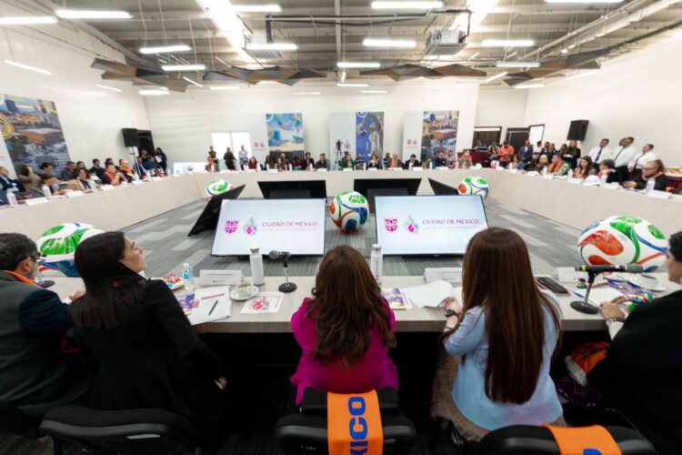 Asiste senador canadiense a reunión de Trabajo en el Senado para hablar del TMEC