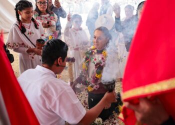 Sheinbaum rechaza que haya actividad militar de EU en espacio aéreo mexicano