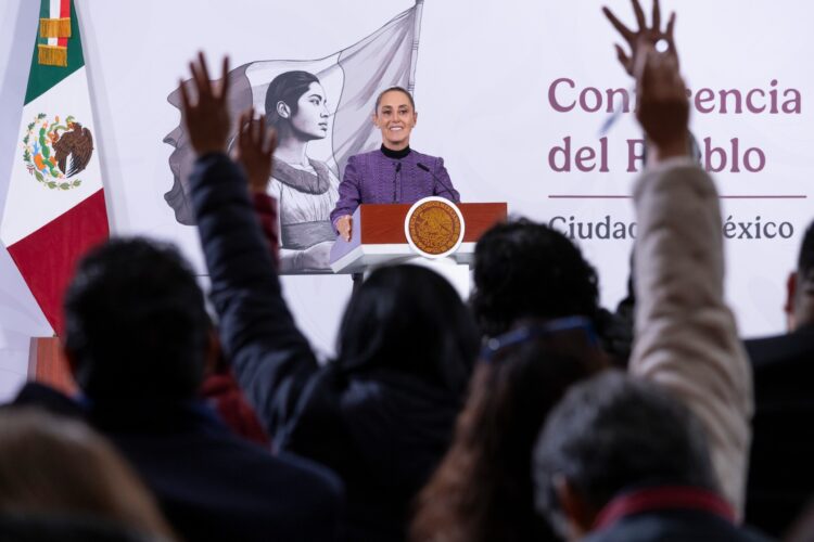 La presidenta Claudia Sheinbaum, en la Mañanera del Pueblo