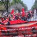 Movilización de integrantes del SITUAM para exigir aumento a salario base