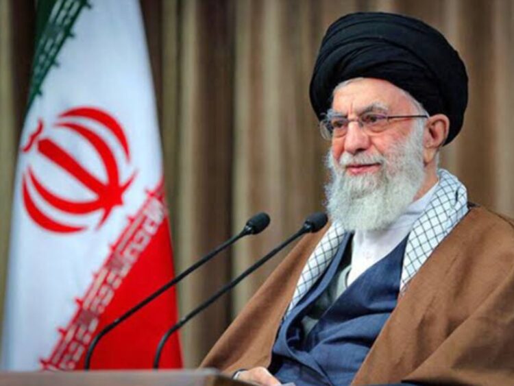 Donald Trump aseguró que en el ataque a Irán falleció Alí Jamenei, líder supremo de Irán