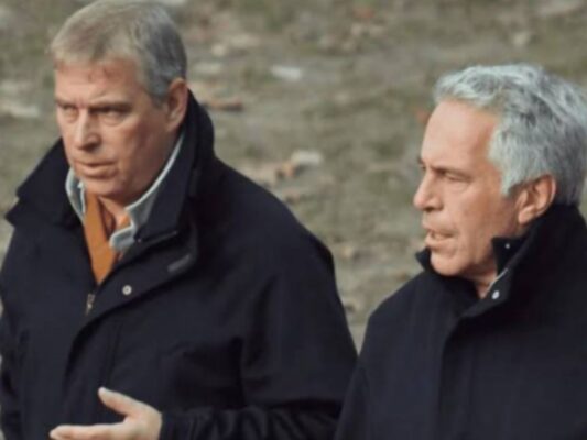 Andrés Mountbatten-Windsor ha negado tener relación con el criminal Jeffrey Epstein y su red de trata de menores 