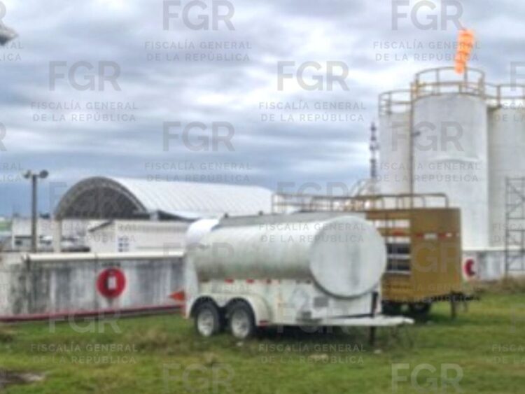 Aseguraron litros de hidrocarburos y 149 vehículos en Veracruz