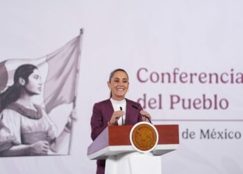 Celebra Sheinbaum reforma a jornada laboral 40 horas