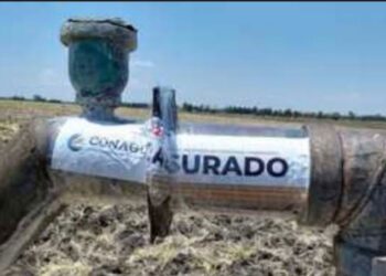 Oaxaca combate saqueo de agua con clausura de 250 tomas clandestinas