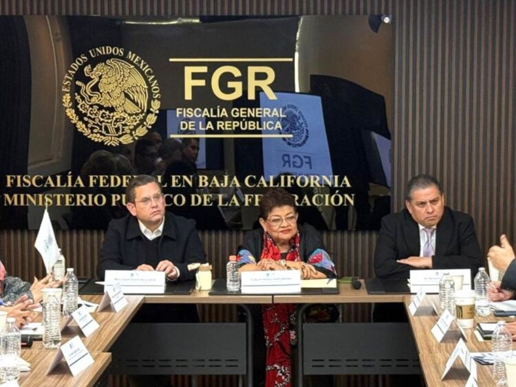 Ernestina Godoy Ramos reconoce labor de la FGR en visita a B.C.