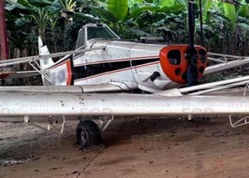 FGR asegura seis avionetas y un inmueble en Otatitlán, Veracruz