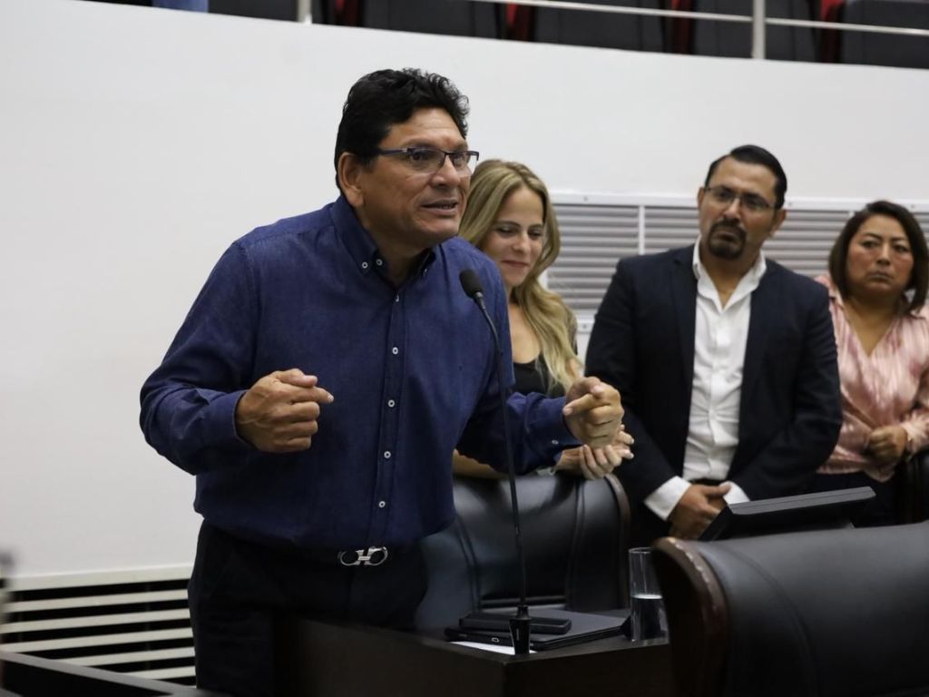 Gobierno de Yucatán glosa de su primer Informe