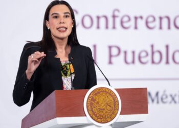 Josefina Rodríguez Zamora, secretaria de Turismo. AMEXI Foto Presidencia